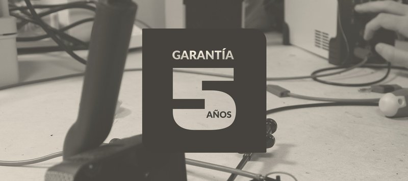 Logotipo 5 años