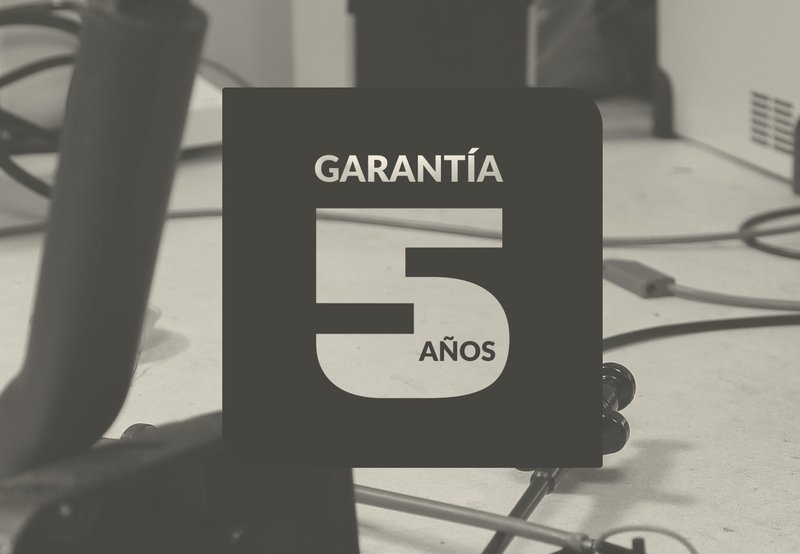 Logotipo 5 años