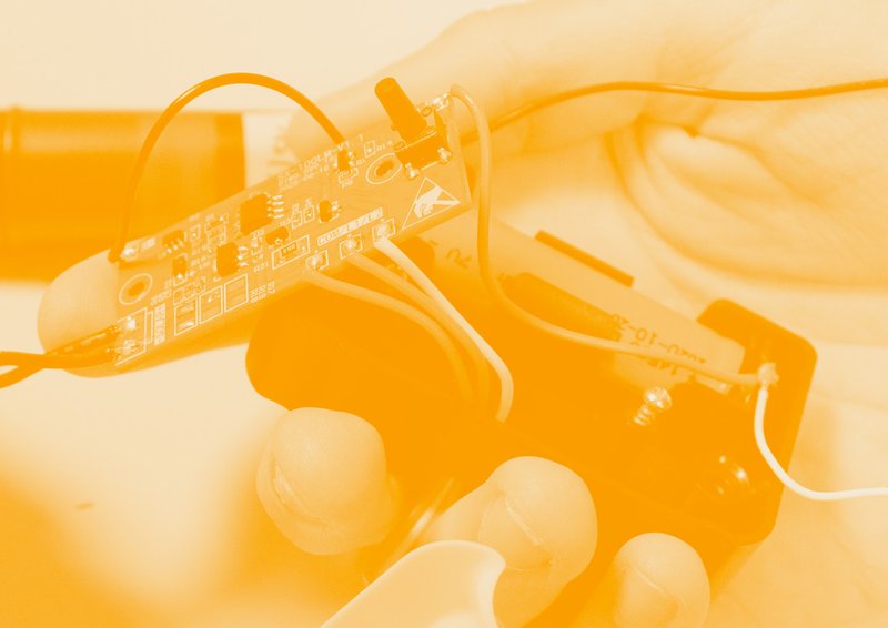 Système électrique interne d'une lampe solaire